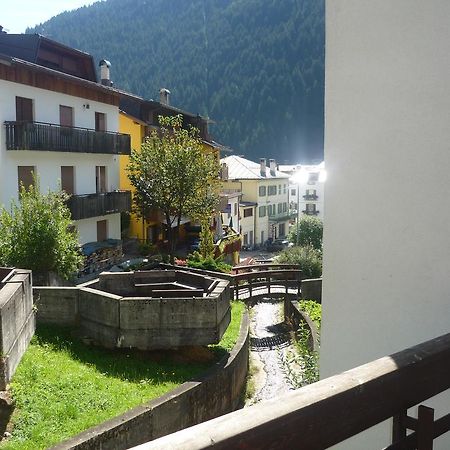 Albergo Ristorante Iris Auronzo di Cadore Exteriör bild